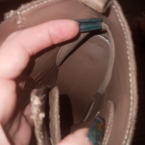 Wild Diva lace up high heel booties size 7 - Picture 6 of 7